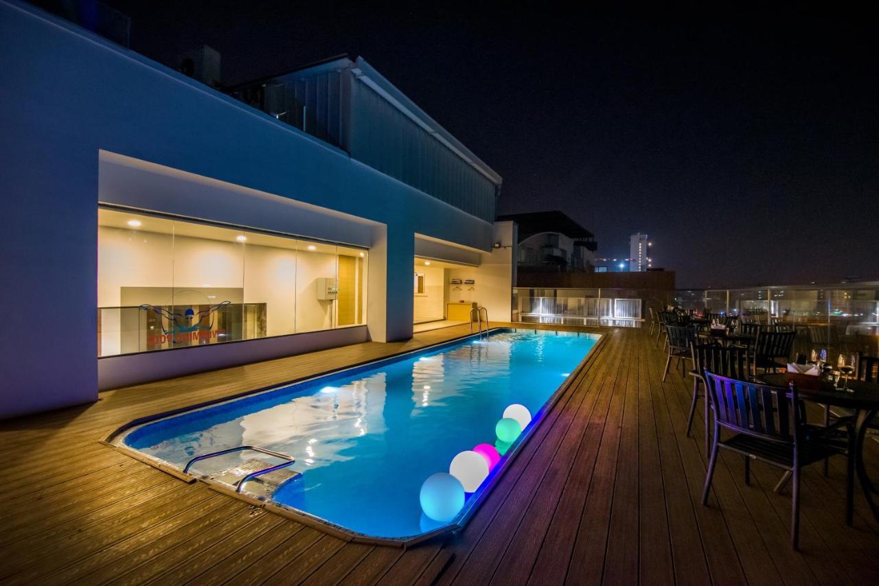 Zion - A Luxurious Hotel Μπανγκαλόρ Εξωτερικό φωτογραφία