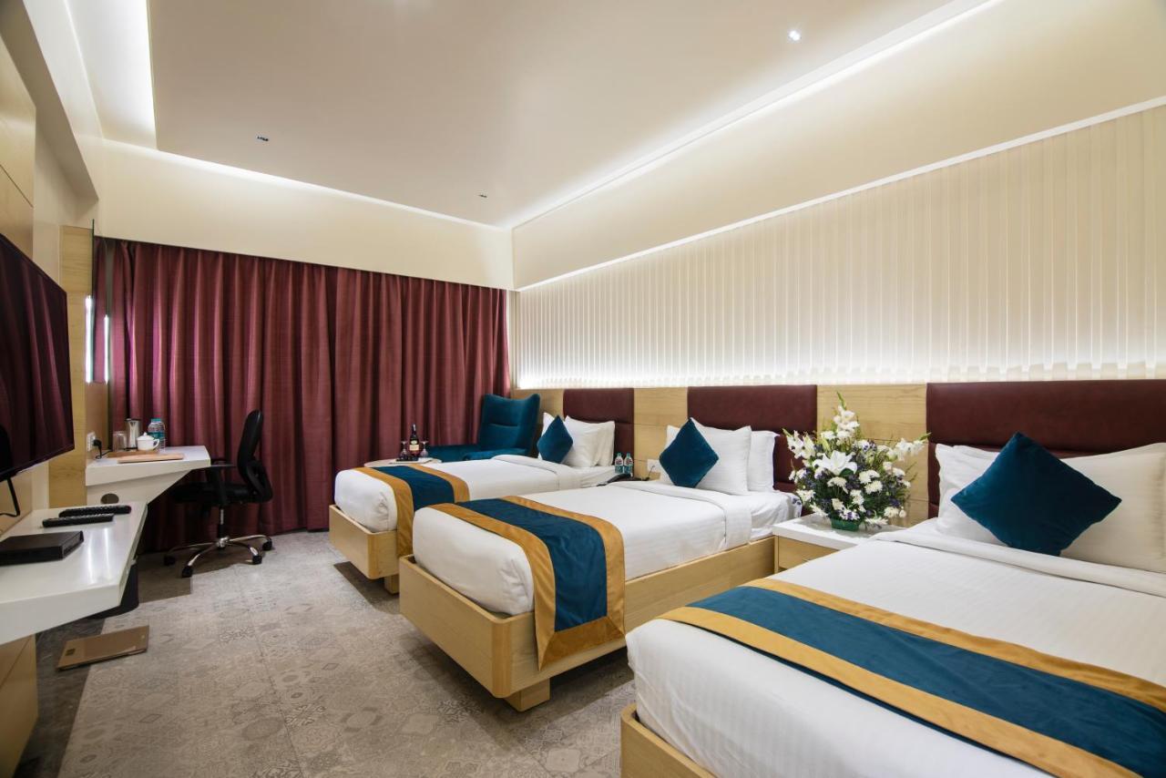 Zion - A Luxurious Hotel Μπανγκαλόρ Εξωτερικό φωτογραφία