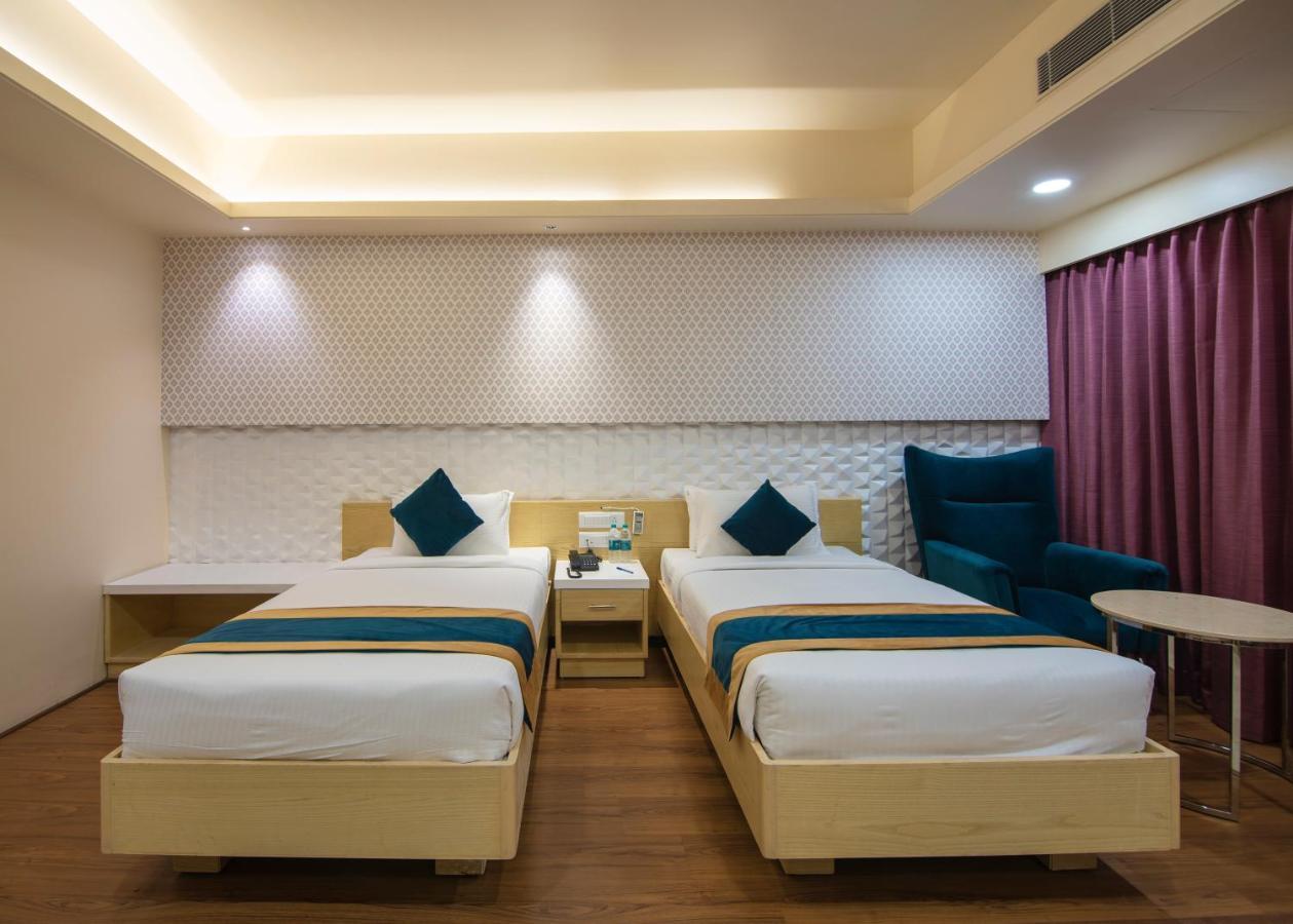 Zion - A Luxurious Hotel Μπανγκαλόρ Εξωτερικό φωτογραφία