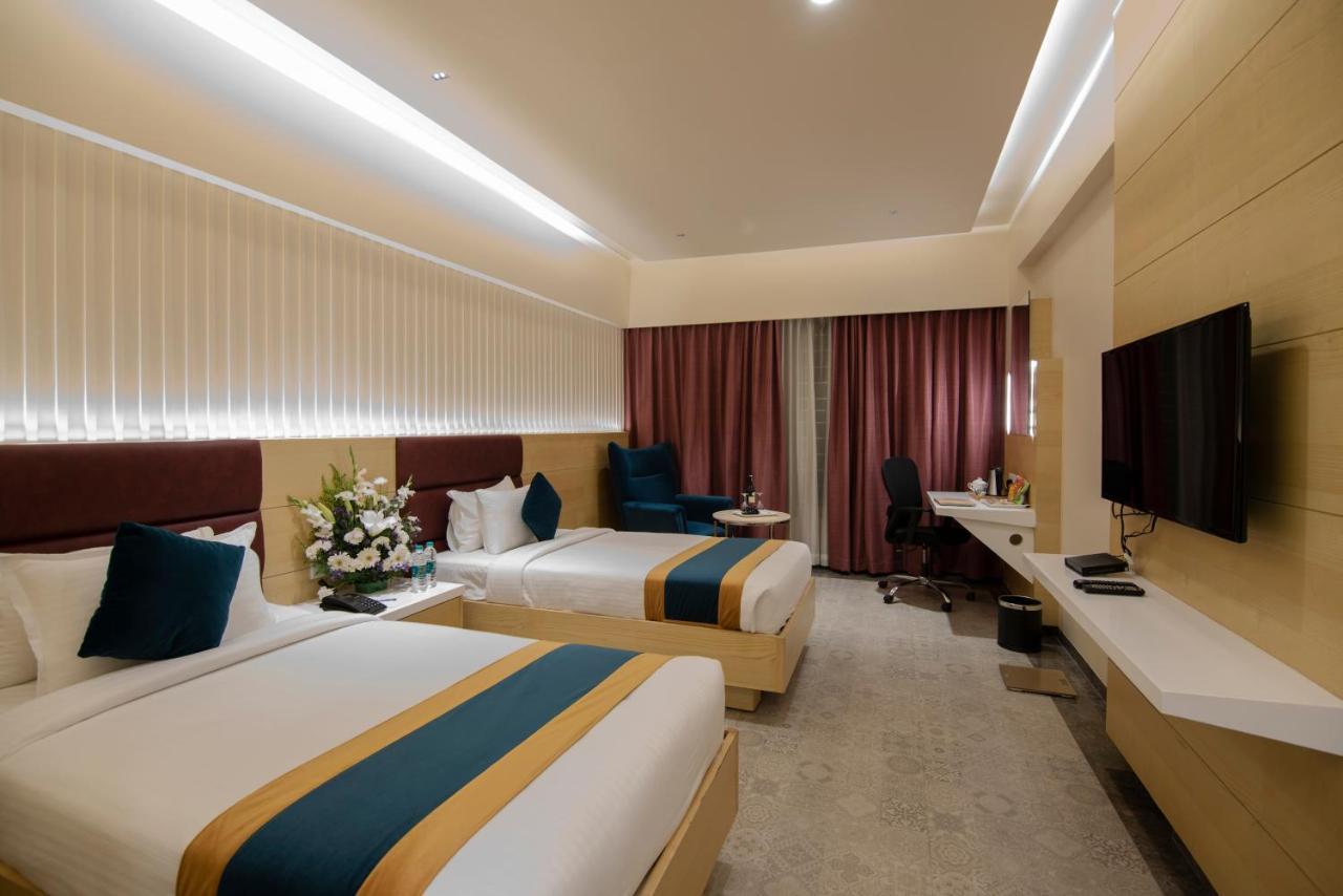 Zion - A Luxurious Hotel Μπανγκαλόρ Εξωτερικό φωτογραφία